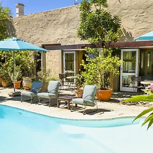 https://rosedene-lodge.hotels-capetown.com