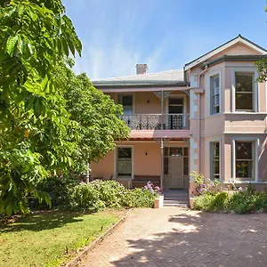 https://medindi-manor-boutique-hotel.hotels-capetown.com
